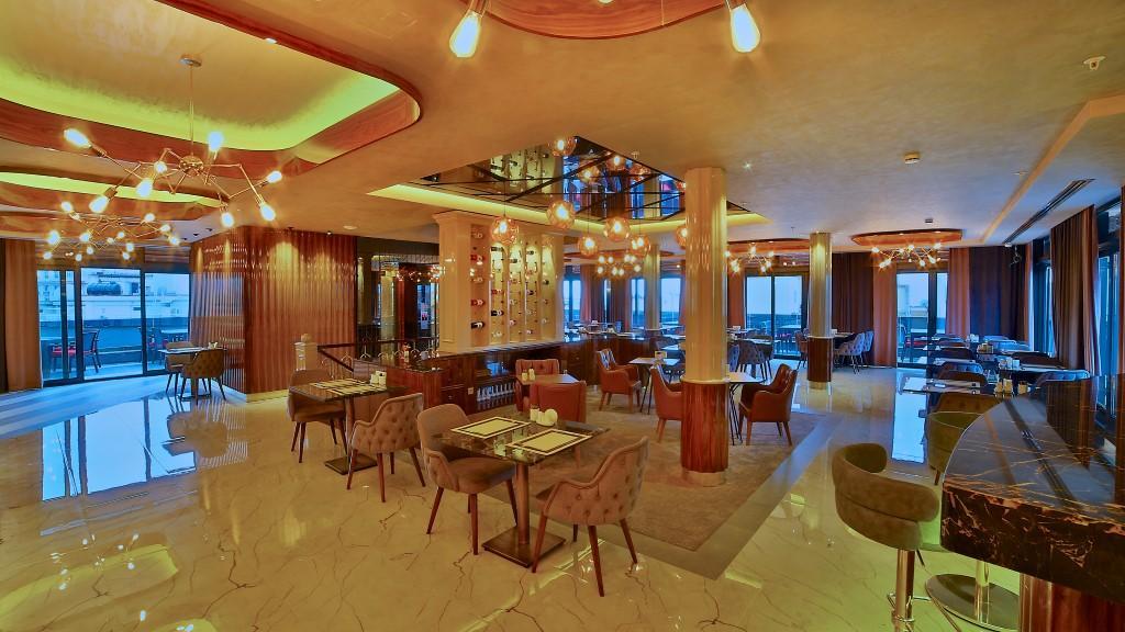 Отель Beethoven Premium 4*